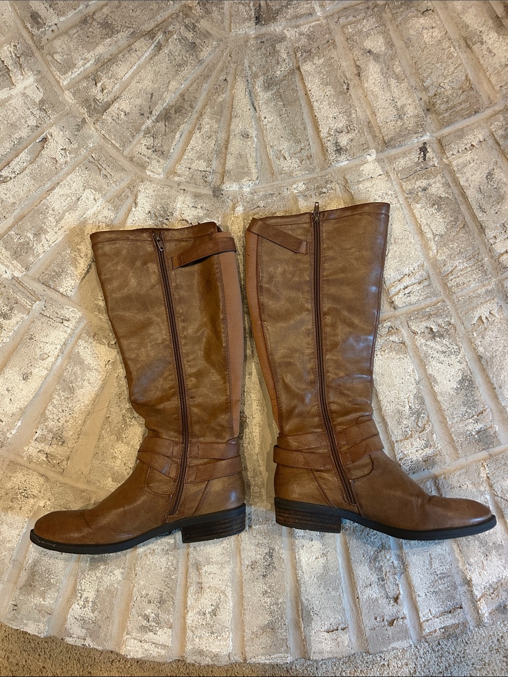 Women's Brown Boots with Buckle Detail - Picture 2 of 8